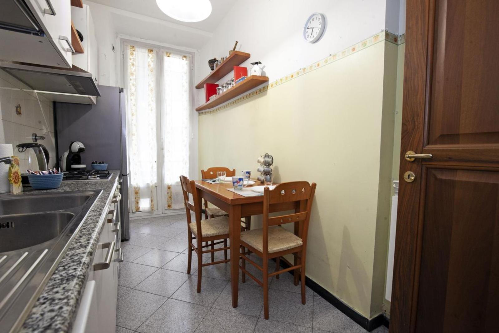 Apartamento "Ca Niella" Art And Fun 9 Minutes From The Sea Savona Exterior foto