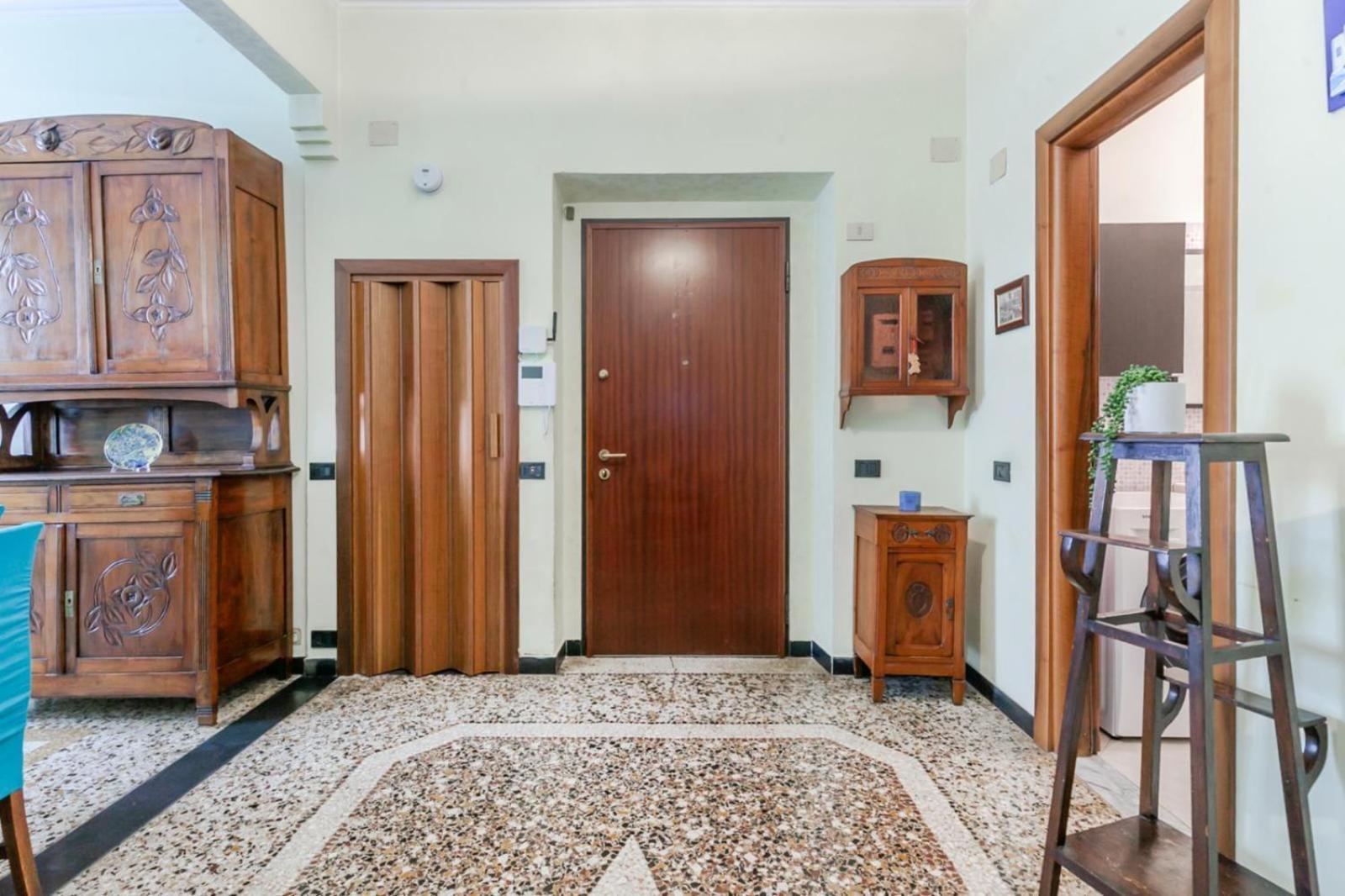 Apartamento "Ca Niella" Art And Fun 9 Minutes From The Sea Savona Exterior foto