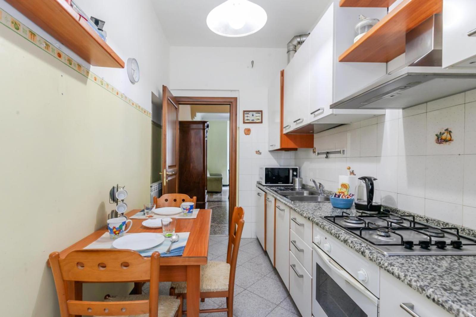Apartamento "Ca Niella" Art And Fun 9 Minutes From The Sea Savona Exterior foto