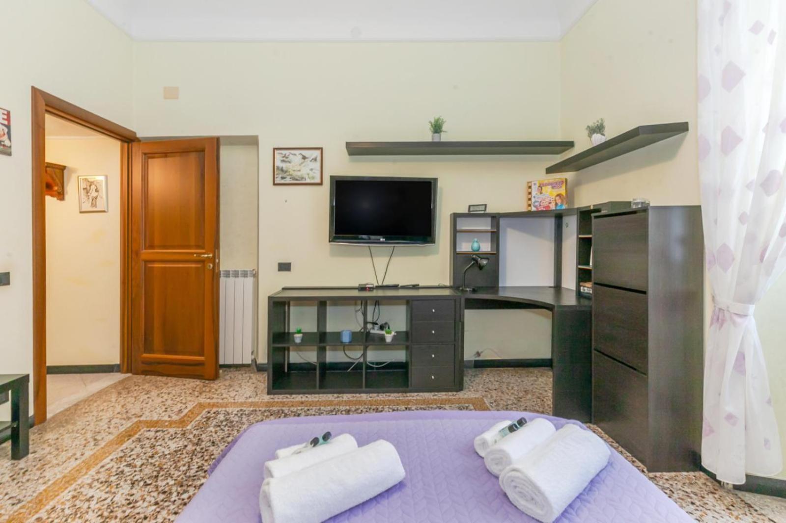 Apartamento "Ca Niella" Art And Fun 9 Minutes From The Sea Savona Exterior foto