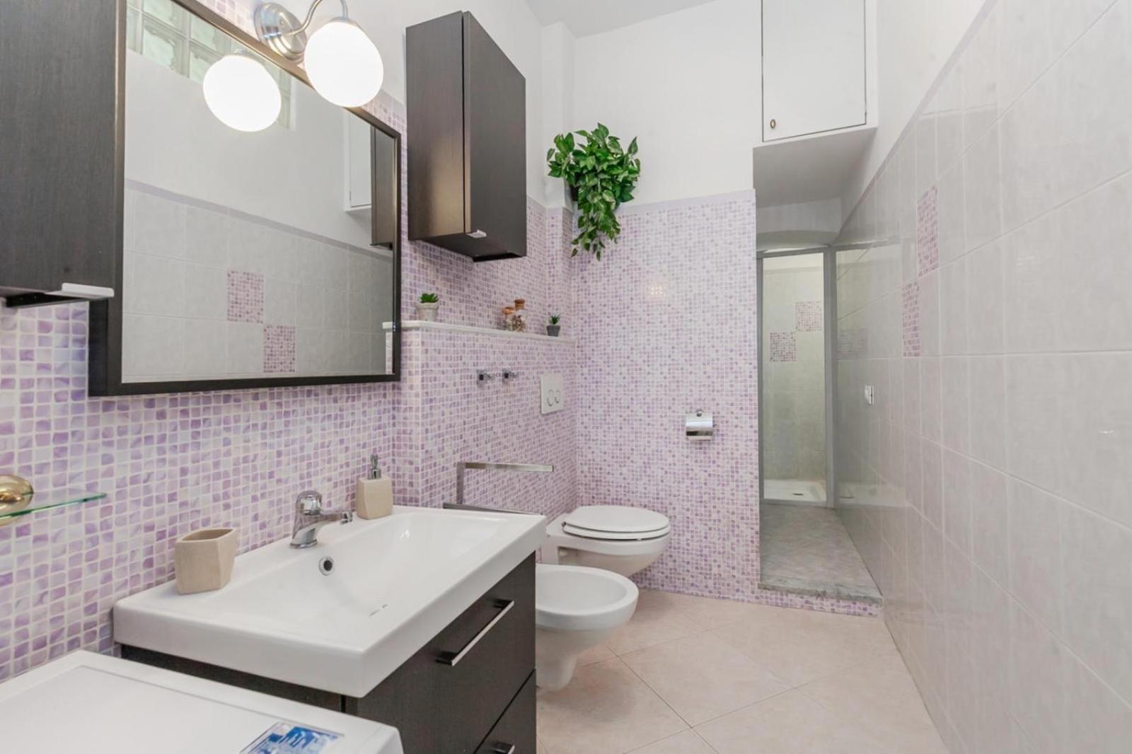 Apartamento "Ca Niella" Art And Fun 9 Minutes From The Sea Savona Exterior foto
